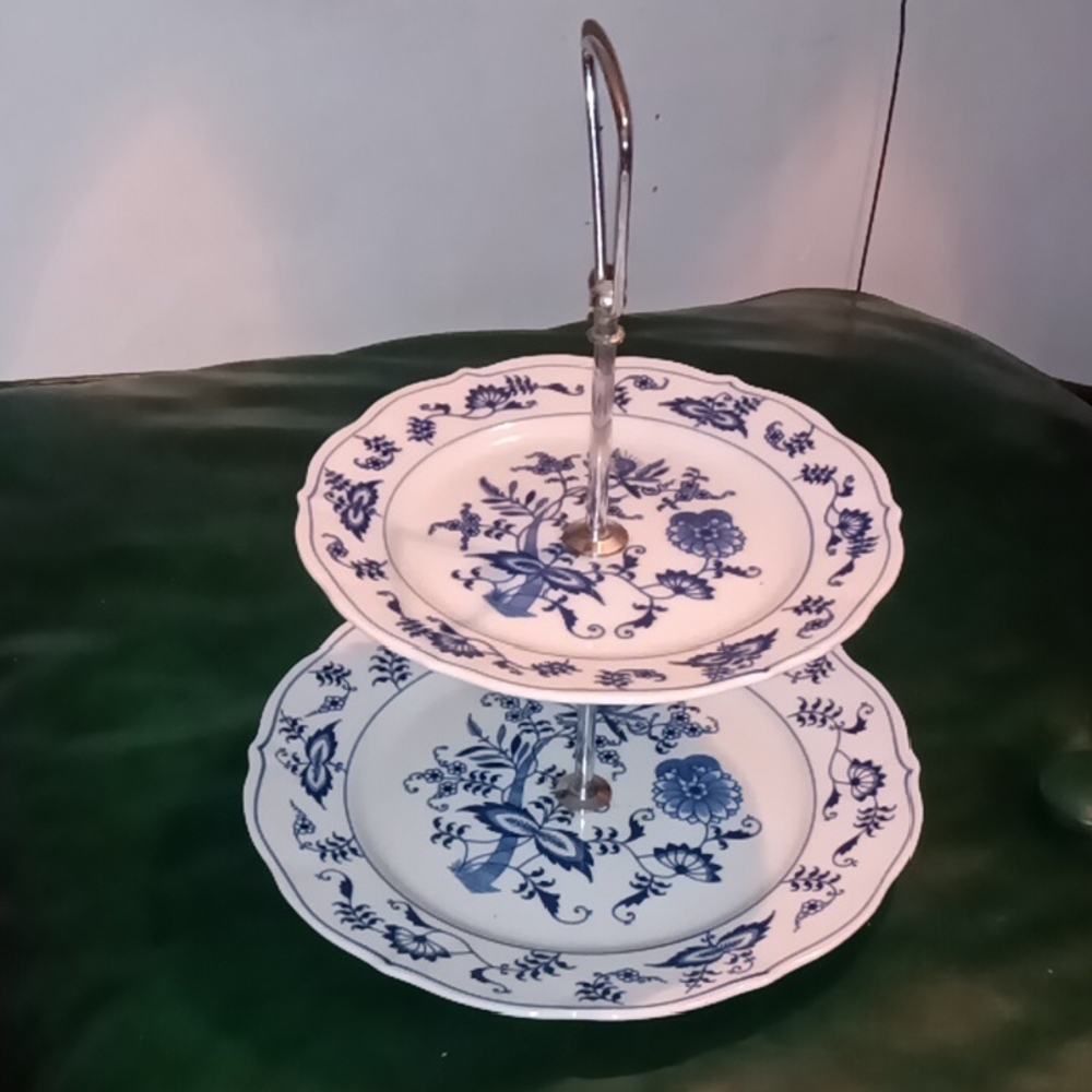 Classic Blue and White Two-Tier Cake Stand